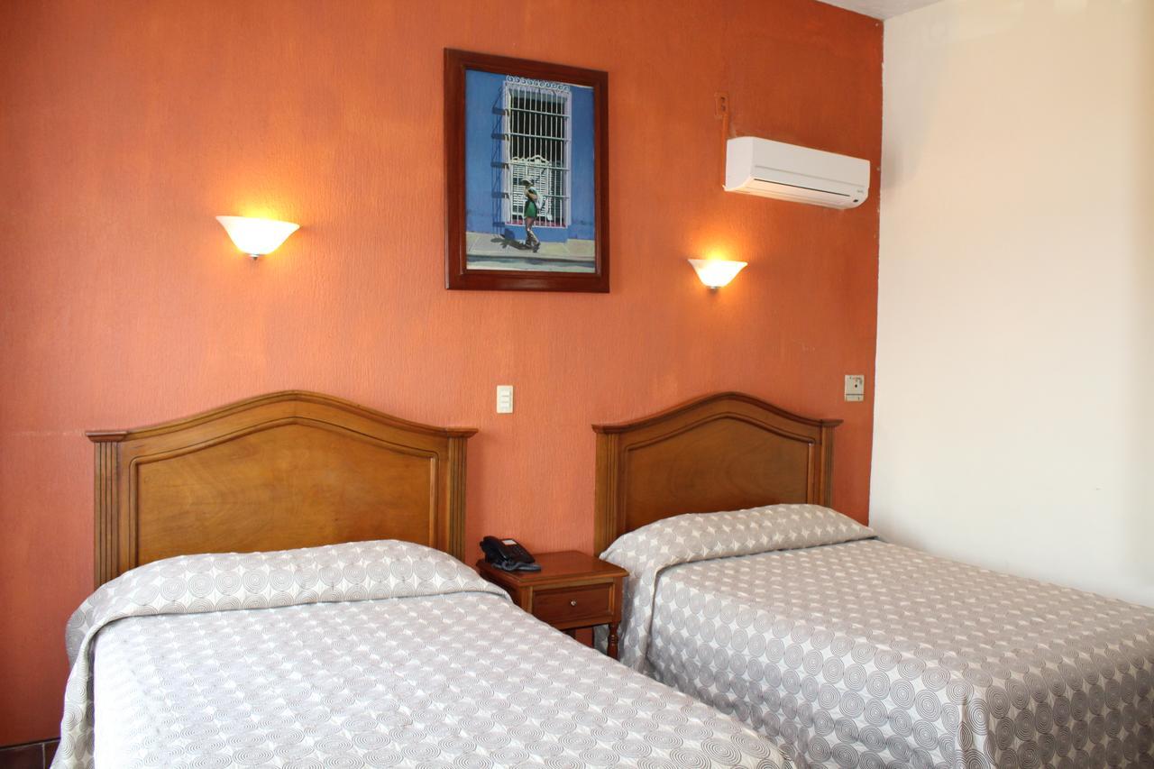 Hotel Posada Dona Lala تلاكوتالبان المظهر الخارجي الصورة